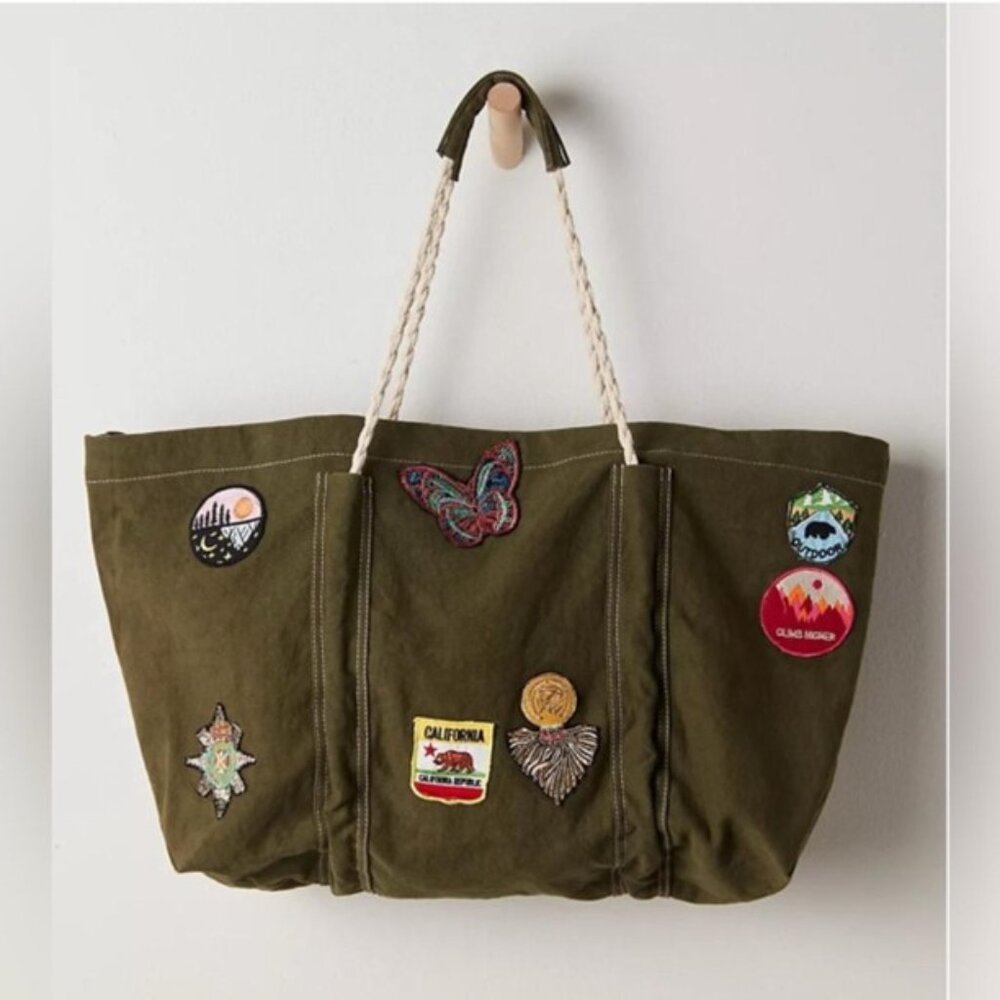 NWT! Free people Been There tote bag